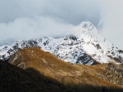 57 Zoom in Pizzo Tre Signori innevato